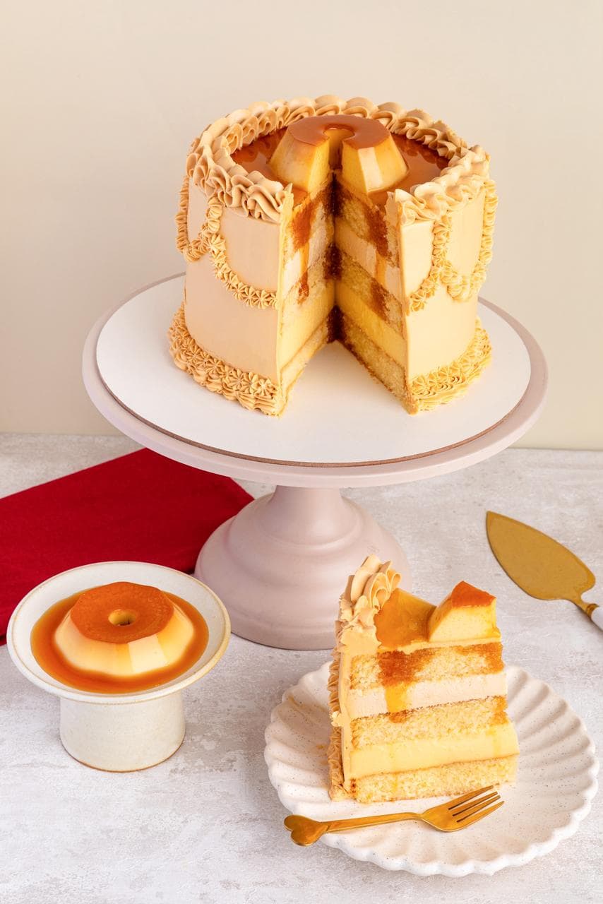 Bolo de pudim fatiado